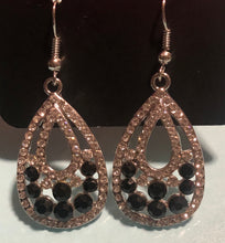 Load image into Gallery viewer, Sparkling Stardom - Black Rhinestone Earrings
