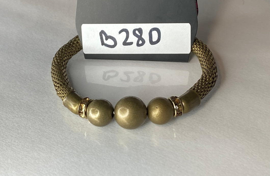 City Campus - Brass Bracelet
