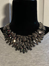 Load image into Gallery viewer, The Tanisha Zi necklace and bracelet
