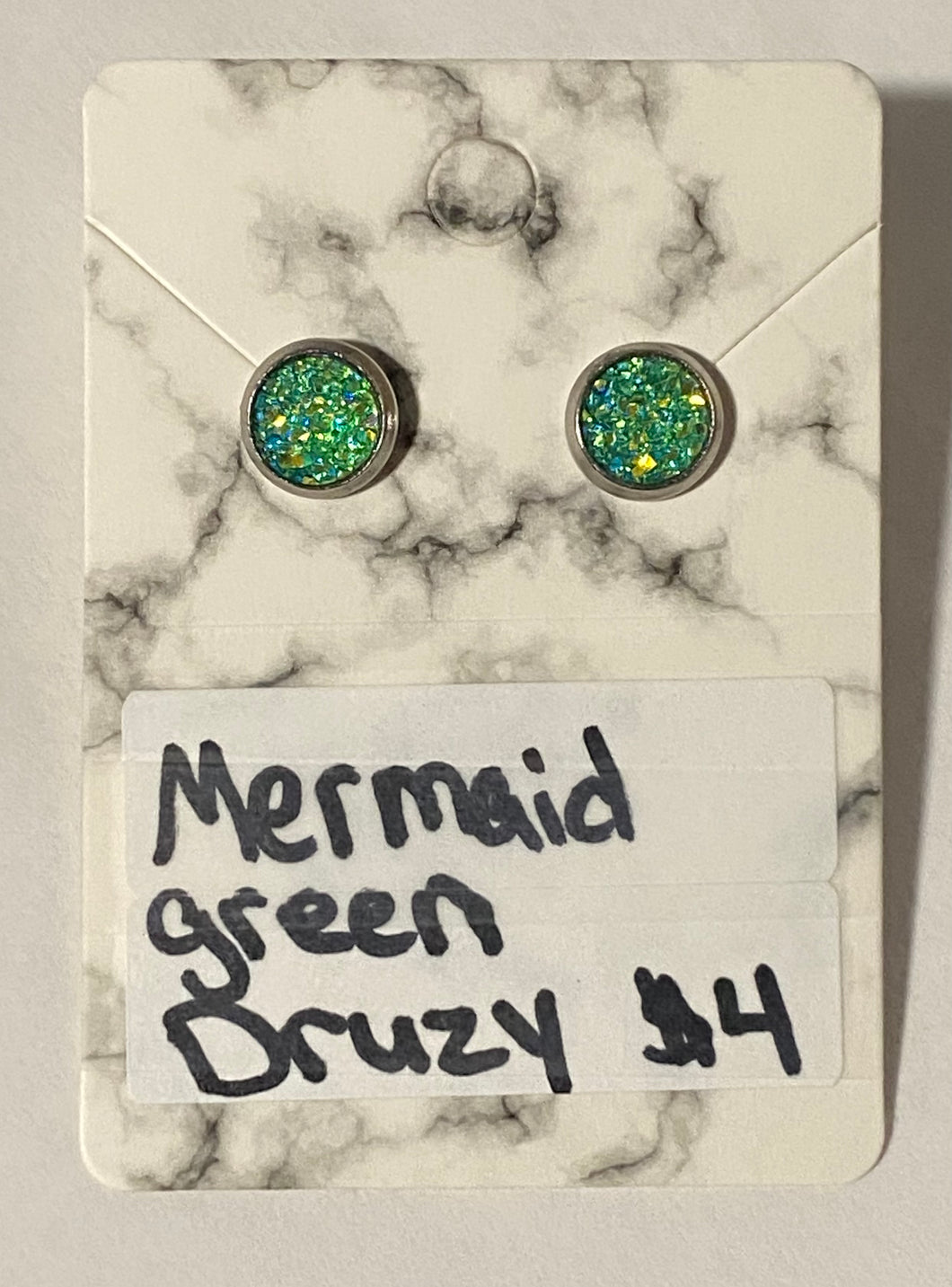 🧜🏼‍♀️ Mermaid Green Druzy earrings