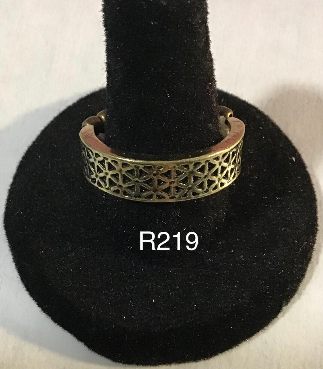 Brass Ring-R 219